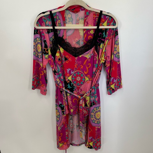 Natori Josie robe and cami - Picture 1 of 11